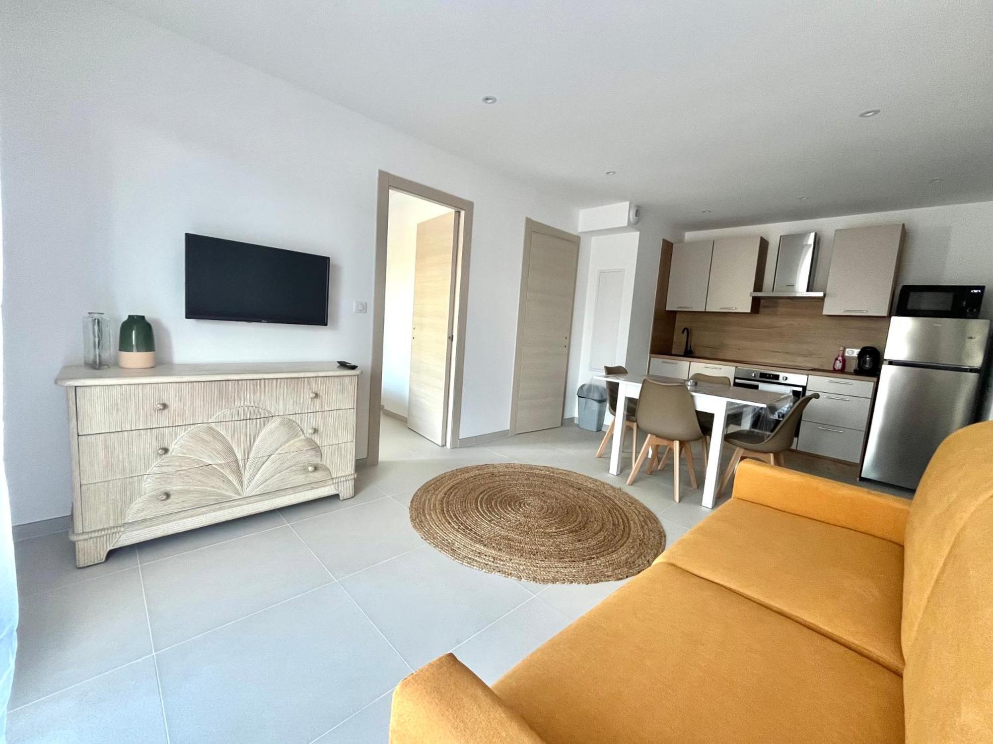 Agosta Porticcio - Plage A 200M - T2 Neuf Entre Mer & Maquis - Barbecue- Res Fiore Di Maghja - Parking - Wifi - 4 Pers Les Hameaux de Porticcio Ngoại thất bức ảnh